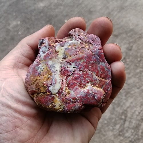 Metaphysical properties of Jasper