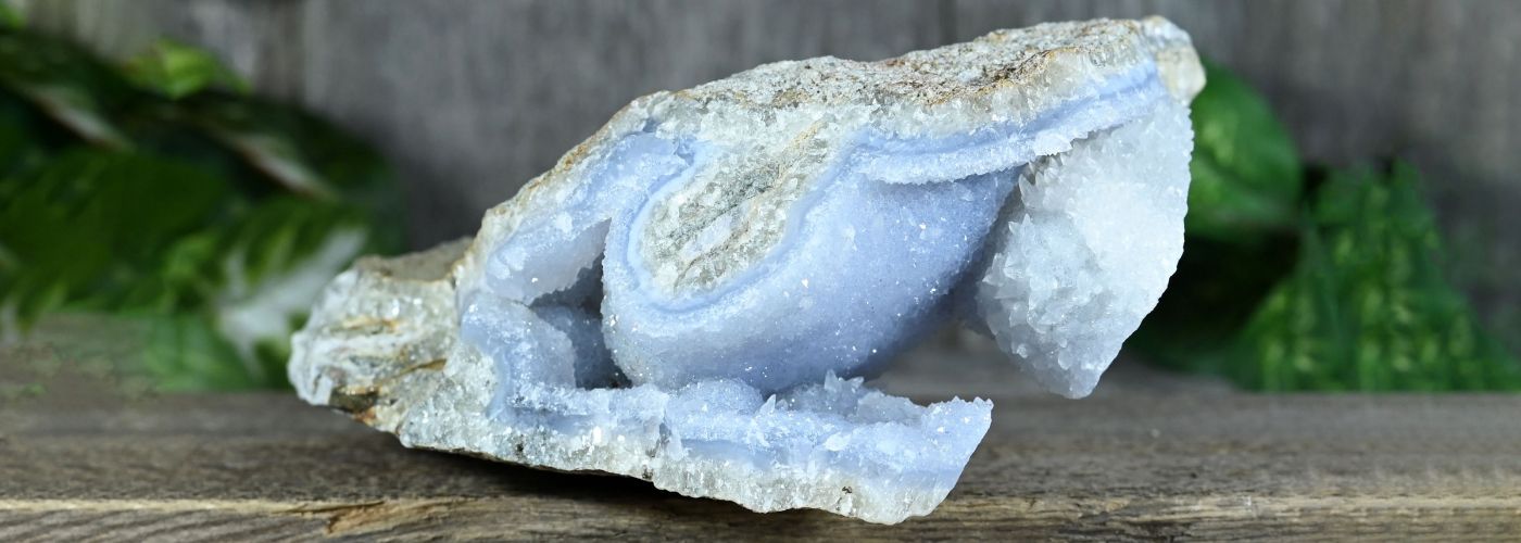 What Does Blue Lace Agate Symbolize