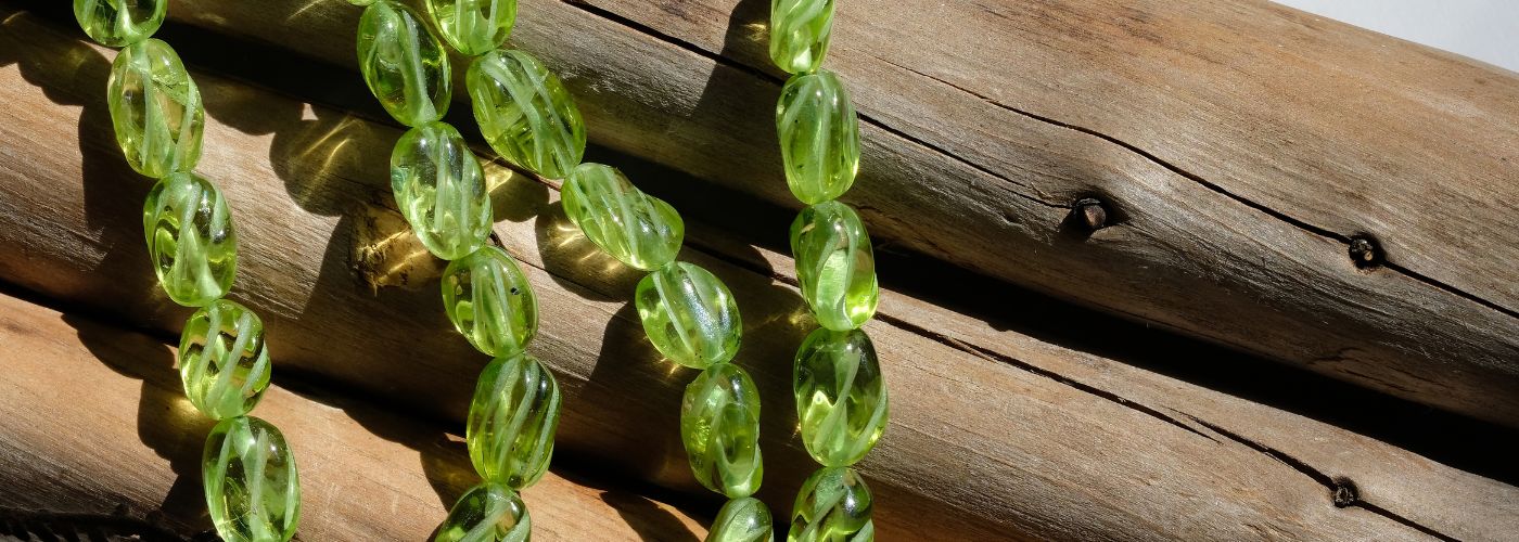 Attracting Abundance & Positivity With Peridot