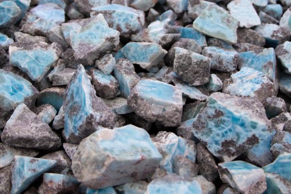 Laterra Gems Knowledge Larimar